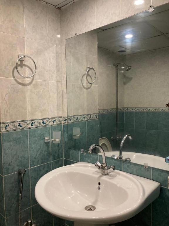 Airport Hotel Karachi Buitenkant foto